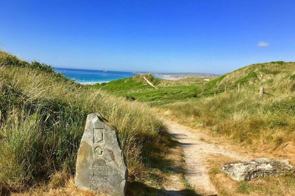 Bodriggy Barn Holiday Cottage Near St Ives Hayle Eksteriør bilde
